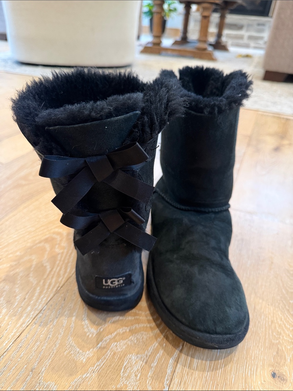 UGG Black Bow Back Boots Size 9